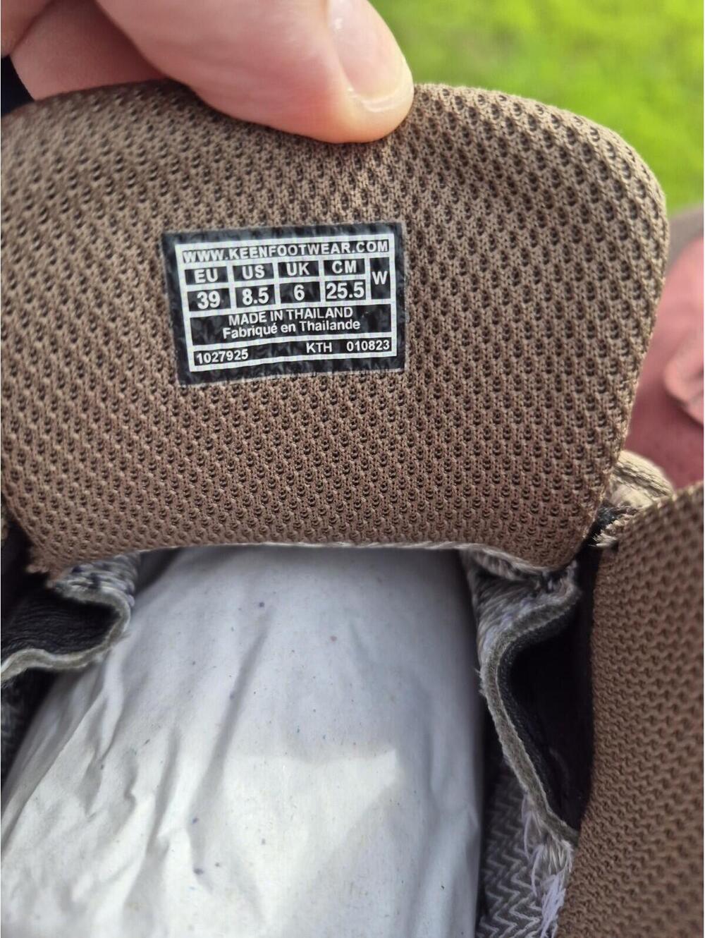 Keen Women's Terradora Explorer Mid Waterproof Sz 8.5 - $190 MSRP - Open Box "B" - Picture 5 of 8